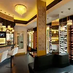 Residence Mysterius Old Town 4*