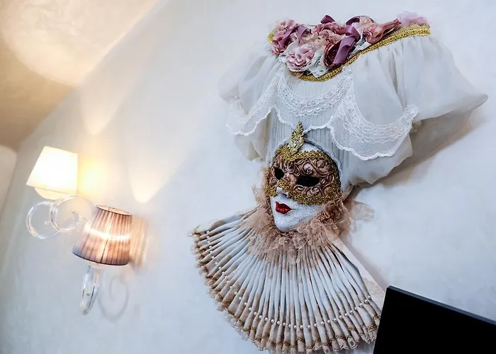 Myo Mysterius Hotel