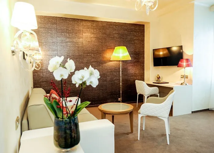 Myo Mysterius 4* Prague