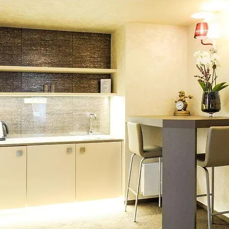 Hotel Mysterius Old Town 4*