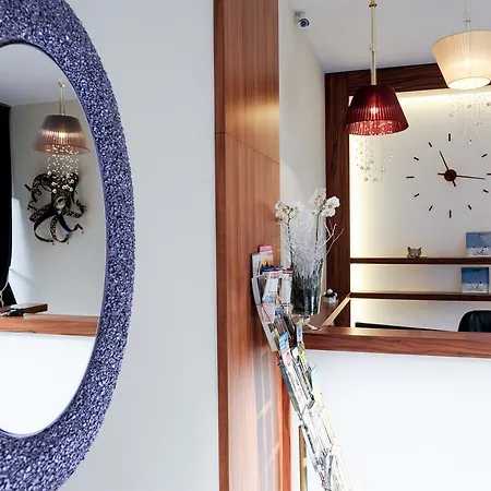 Residence Mysterius Old Town Hotell