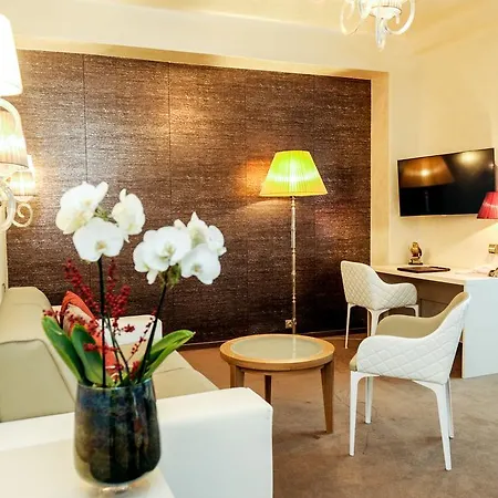 Mysterius Old Town 4* Praga
