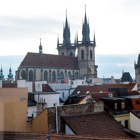 Myo Mysterius Prague