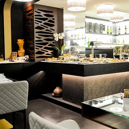 Myo Mysterius Hotel 4*