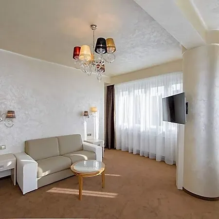 Hotel Mysterius Old Town 4*