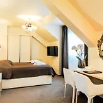 Residence Mysterius Old Town 4* Prága